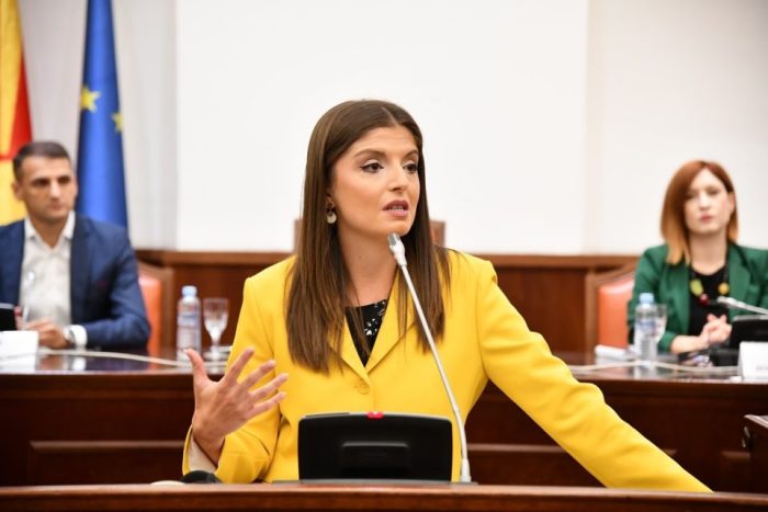 БОЈКОВСКА: Казни за родителите на насилни деца, но и превентива и работа со семејствата оти ниедно дете не заслужува да биде жртва!