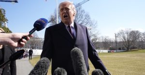 Трамп експресно го отфрли иранскиот одговор на мировниот план – скокна цената на нафтата