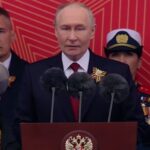 ФОТО: Путин од Москва: Нашиот војник е симбол на хероизам и победа