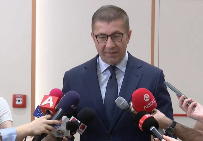 Мицкоски: Владата постојано работи на унапредување на електроенергетскиот систем