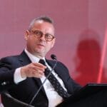 Мукаетов на Самитот „Македонија 2025“: „’Алкалоид’ е пример дека Македонија може да се натпреварува глобално“