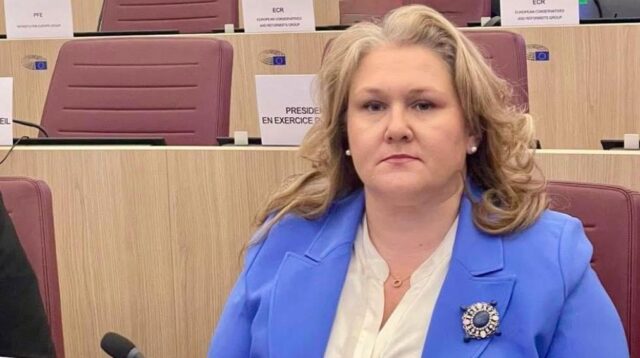 Петровска: Средната оценка за работата на Собранието што ја дадоа граѓаните ја покажува реалноста