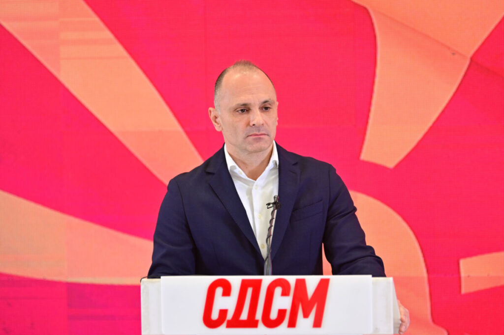 Филипче: Власта создава поделби и лажни наративи