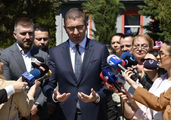 МИЦКОСКИ ЗА ИЗЈАВИТЕ НА ФИЛИПЧЕ ЗА БУГАРИЈА: Заслепен од забавите во Дубаи не виде што се случува од 2022 г. наваму