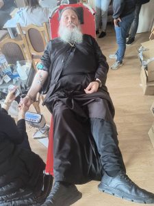 Епископот Марко даруваше крв
