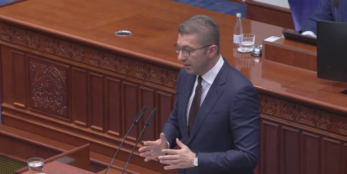 МИЦКОСКИ: Секој има право да го користи својот мајчин јазик, а во Законот не се важни процентите туку квалитетот