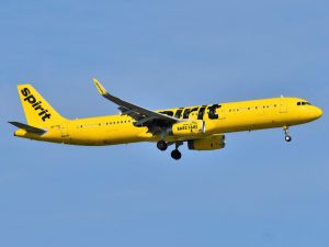 Во САД почна колапсот на нискобуџетните авиокомпании