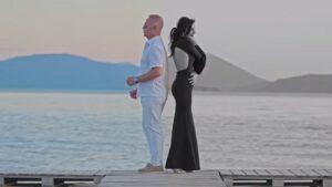 „Позитив Негатив (Кој е крив)“ – нова емотивна песна и видео запис на Компас Бенд