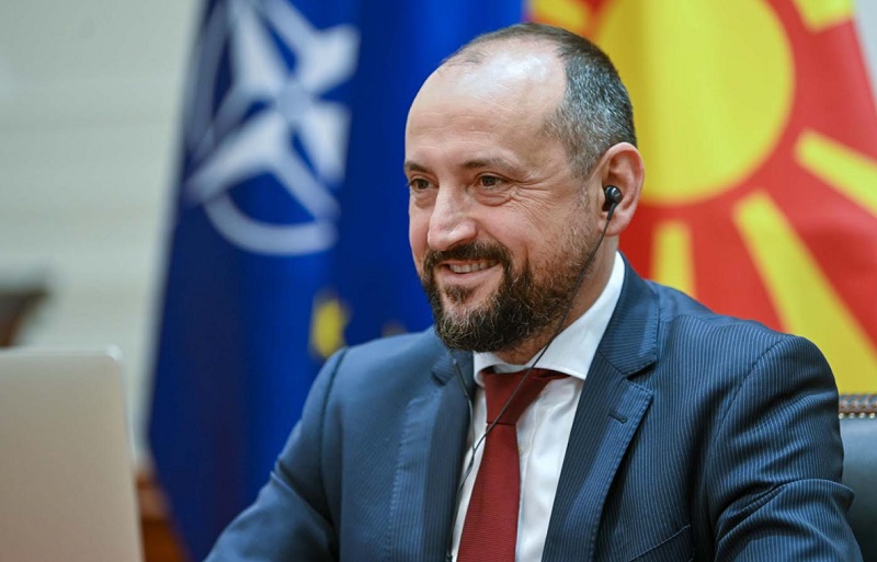 Битиќи: Дојдов во Собранието, но министерката повторно избегна дебата