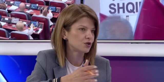 Лукаревска: Ако сме трета економија во Европа, зошто постојано земаме задолжување?