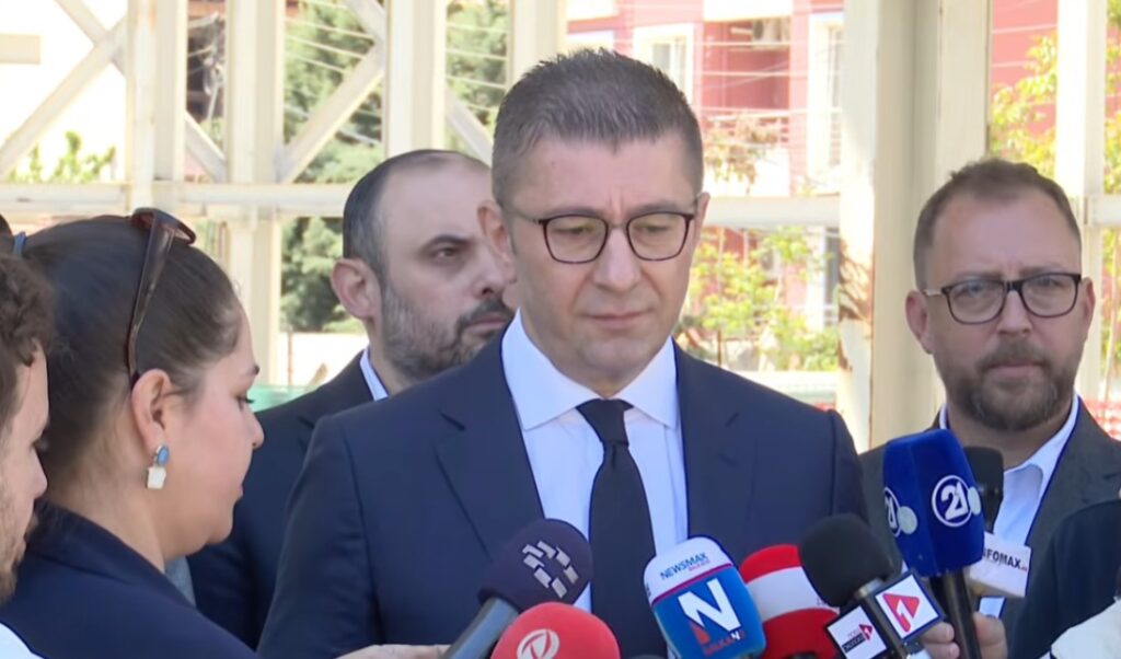 Мицкоски најави контроли за можен реекспорт на горива надвор од земјата