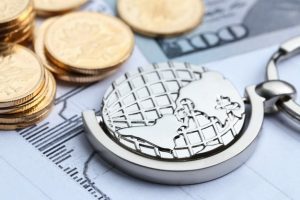 Светската економија и понатаму зависи од трите најголеми трговски сили