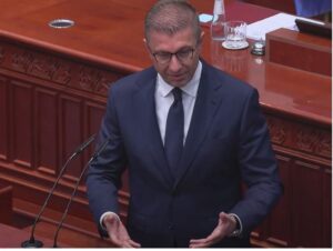 Мицкоски: Сегашната Влада е 2,5 до 3 пати поуспешна од претходната