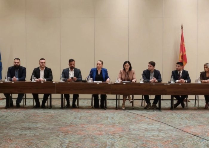 ДЕНЕСКА ВО СКОПЈЕ: Подмладоците на политичките партии со Декларација се обврзаа на европски вредности