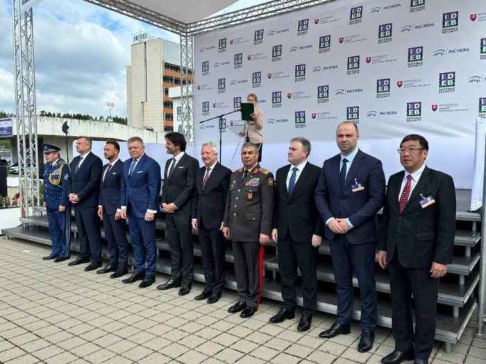 МИСАЈЛОВСКИ ВО СЛОВАЧКА: Иновации и современи технологии во одбраната и безбедноста на саемот IDEB во Братислава