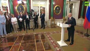 ВИДЕО: На војната во Украина и доаѓа крајот, вели Путин