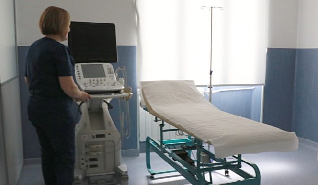 НА ПАЦИЕНТИТЕ СО ЦРЕВНИ ЗАБОЛУВАЊА ИМ Е НЕПРИЈАТНО ДА ПОБАРААТ ПОМОШ, ДОЦНА ДОАЃААТ НА ЛЕКАР, ВЕЛИ ДИРЕКТОРКАТА НА ГАСТРОЕНТЕРОХЕПАТОЛОГИЈА