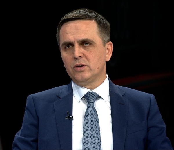 Касами: Настапот на Курти не е патернализам, а Рама треба да се грижи за сите – не само за Ахмети и ДУИ