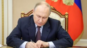 Путин еднострано прогласи прекин на огнот со Украина на 8 и 9 мај