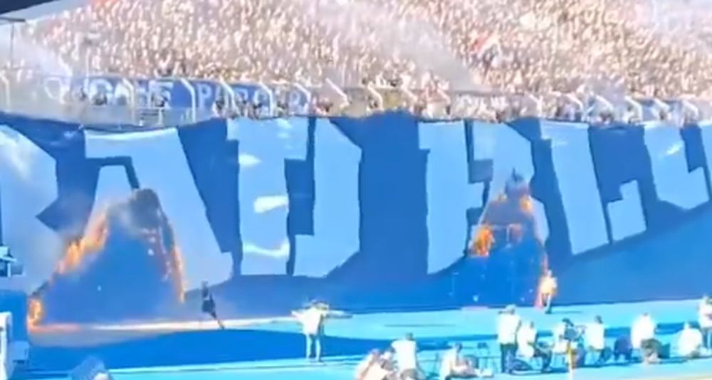 Торцида изведе диверзија која ќе се раскажува, запалија транспрант на трибината на БББ (ВИДЕО)