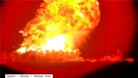 Ракетата „Блу Ориџин“ експлодираше за време на тест лансирањето што е најновиот неуспех за компанијата на Џеф Безос