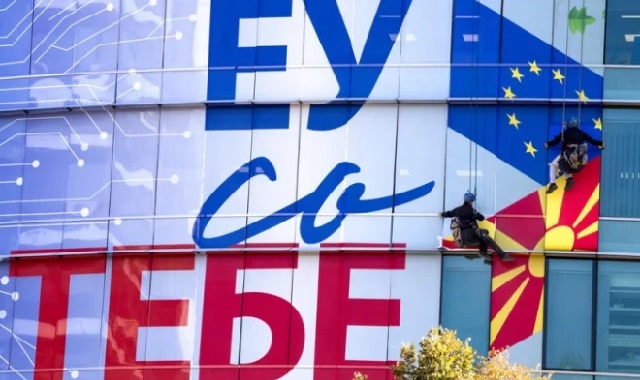 ЕП НЕПОКОЛЕБЛИВО ПОСВЕТЕН: Новинарството е столб на нашата демократија и затоа вашиот збор е толку важен