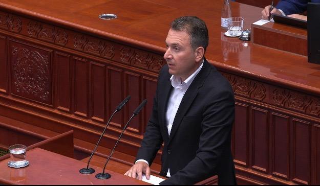 Талески до Тошковски: Пет тони дрога, убиства, насилство и шпионски скандал – ќе поднесете ли конечно оставка?