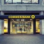 „Commerzbank“ ја отфрли понудата за преземање на „UniCredit“ како прениска