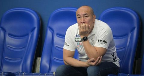Играчите му свртеле грб, славниот Душебаев направил раздор во Киелце!
