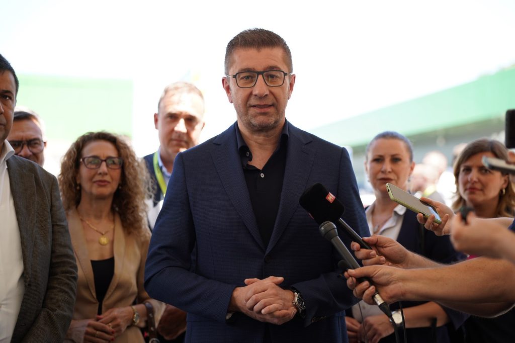 Мицкоски за предлогот на Мерц: Љубопитни сме да дознаеме повеќе, очекувам идеите да ги слушнеме на Самитот во Тиват
