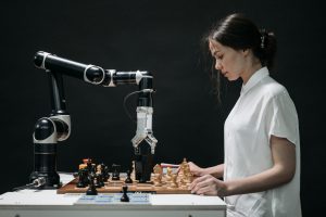 Анализа: Вештачката интелигенција носи нова економија, но човечкиот труд нема да исчезне