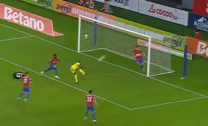 Еден нормален фудбалски ден во Романија