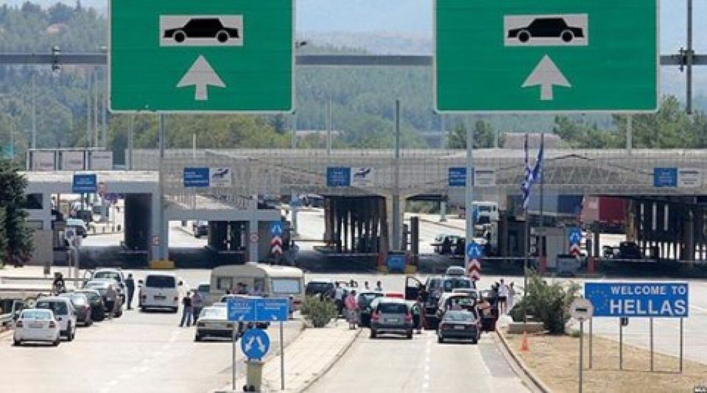 Грција го суспендира EES системот за српските туристи од 1 јуни до 30 август, вели Српската конзулка во Солун