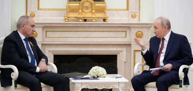 ПУТИН ЈА ПРЕДУПРЕДИ ЕРМЕНИЈА ДА НЕ СЕ ПРИБЛИЖУВА КОН ЕУ