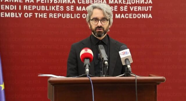 Апасиев поднесува кривична против членови на Прекршочната комисија при ДКСК
