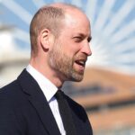 (Видео) Принцот Вилијам не ги следи строгите протоколи кога се работи за фудбал – скокаше, го славеше секој гол, гласно навиваше и пееше
