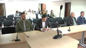 Родителите на загинатите во „Пулс“ со реакција по пресудата за полицајците: Ова не е правда, ова е формалност