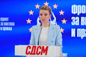 (ВИДЕО) Кузеска: Распишете референдум, граѓаните нека одлучат дали сакаат нивните деца да платат цена за Мицкоски