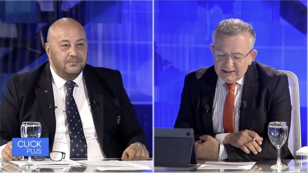 Костадиновски по изјавата на Адеми: Тешка манипулација, никој никогаш не кажал дека Законот за јазици е противуставен