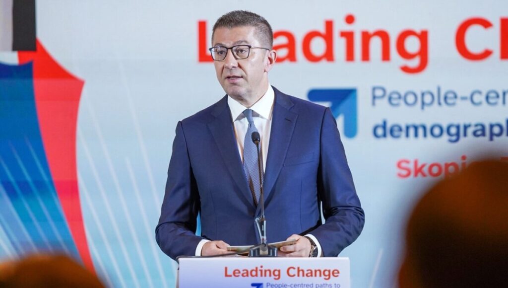 Мицкоски: Младите не смеат да ја доживуваат државата како место од кое треба да заминат за да успеат