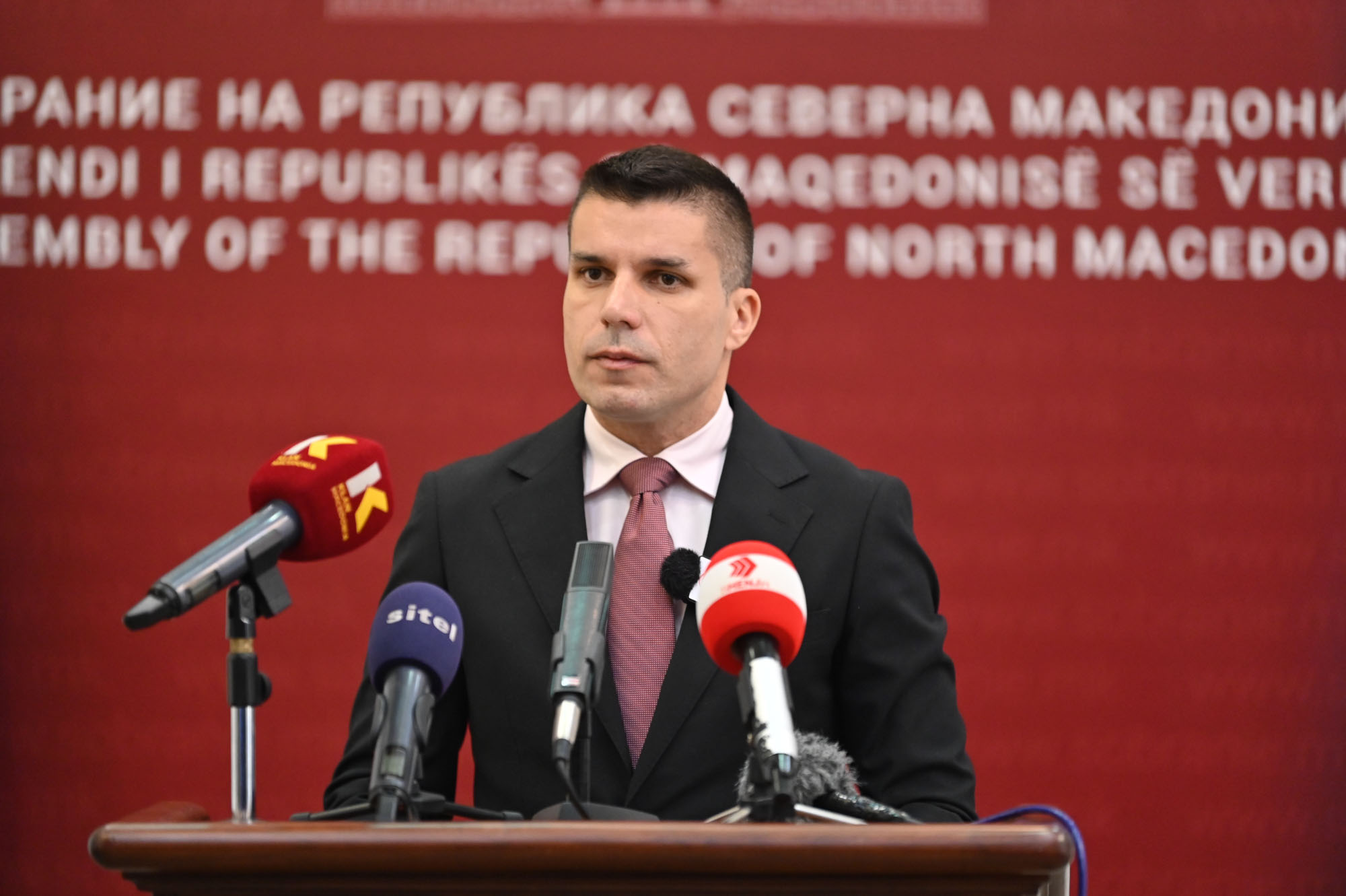 Власта преку монтиран случај се обидува да ги скрие своите криминали – порача Николовски по распитот во полиција