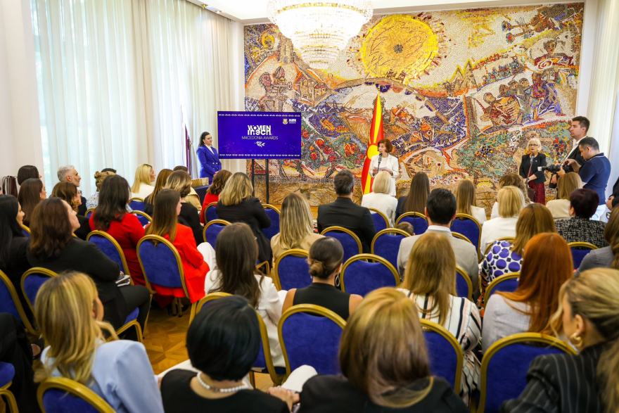 Претседателката Сиљановска-Давкова ги додели наградите „Women in Tech Macedonia Awards“
