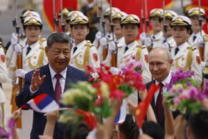 (ВИДЕО) Путин во Пекинг: Пријателство за пример кое влегува во „нова фаза“