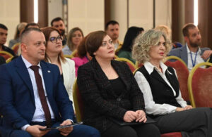 Димитриеска-Кочоска: Геополитичката нестабилност носи нови економски предизвици, приоритет останува заштитата на стандардот на граѓаните