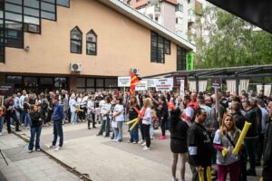 „Сакам да работам“ одржа предупредувачки, но најави масовни протести ако се усвои новиот Закон за игри на среќа