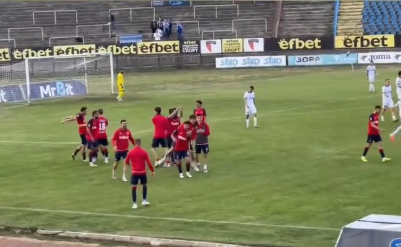 Бугарска генијалност на двата гола