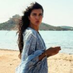 „Љубовта е над човекот – не е само да се вљубиш, туку да станеш љубов“: Каде е денес турската актерка што ја толкуваше Аси, ликот што обележа една телевизиска ера?