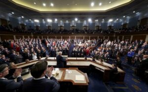 Републиканците го блокираа гласањето за Трамп и Иран во последен момент