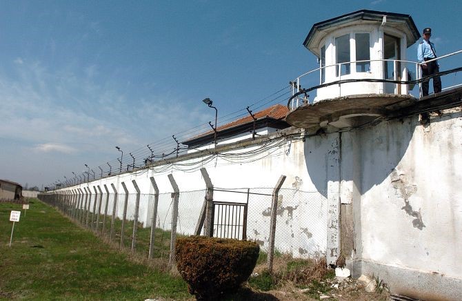 Жена му однела јајца со кокаин и марихуана на сопругот во затворот Идризово