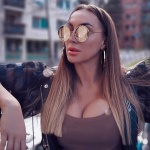 Гога Секулиќ завршила во гипс – пејачката доживеала незгода пред настап, еве како се чувствува